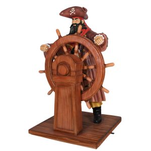 piratenkapitein achter het roer